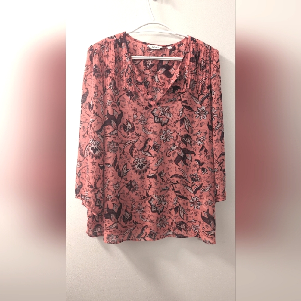 Blouse lightweight sheer size XL